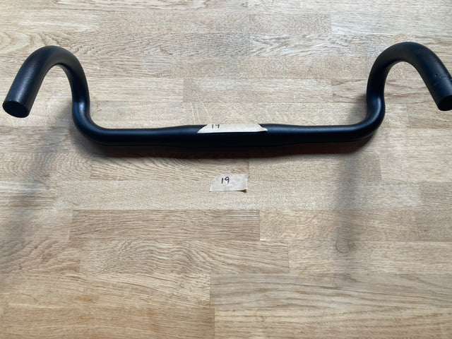 19. Cannondale Alloy Road Handlebar - 420mm