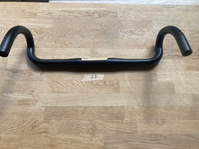 22. Cannondale Alloy Road Handlebars - 440mm