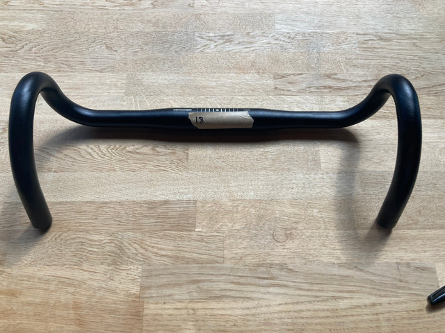 18. Cannondale Alloy Road Handlebar - 420mm