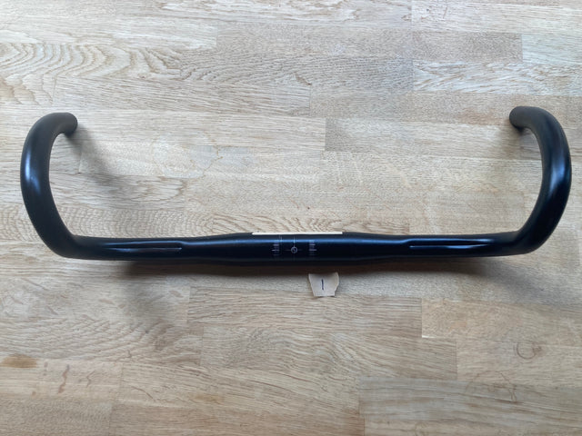 1. Cannondale Gravel Handlebar - Alloy - 440mm