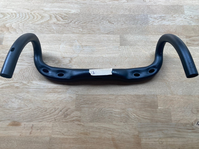 12. Vision TriMax Alloy Road Handlebar - 400mm