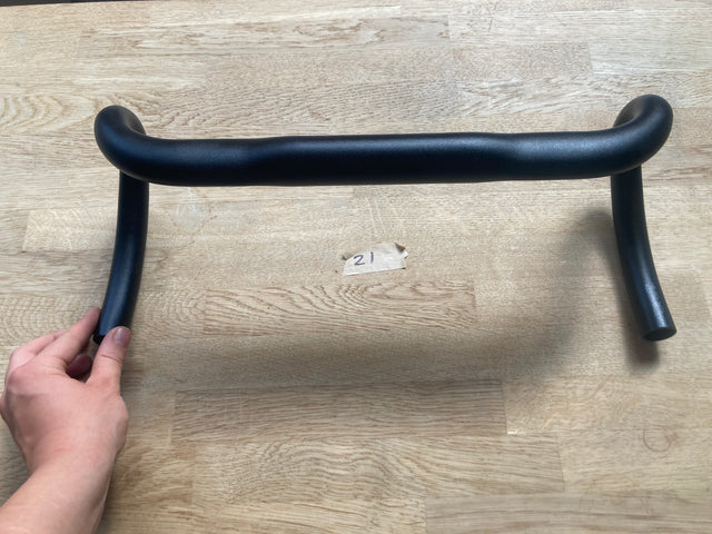 21. Vision TriMax Alloy Road Handlebars - 400mm