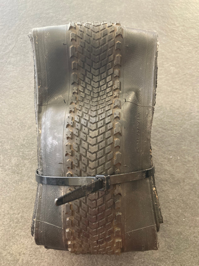 Used Pirelli Cinturato Gravel H Tyre (Pair)  - 27.5 x 1.8
