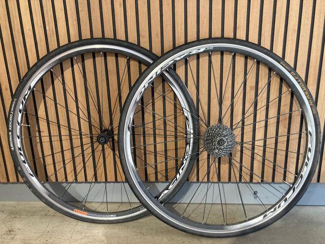 Pre-owned Fulcrum Racing 4 Alloy Wheelset - 622 x 15c