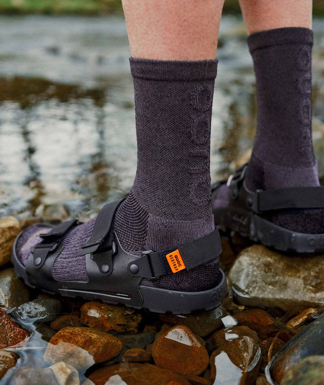 QUOC X RESTRAP Sandal - Black