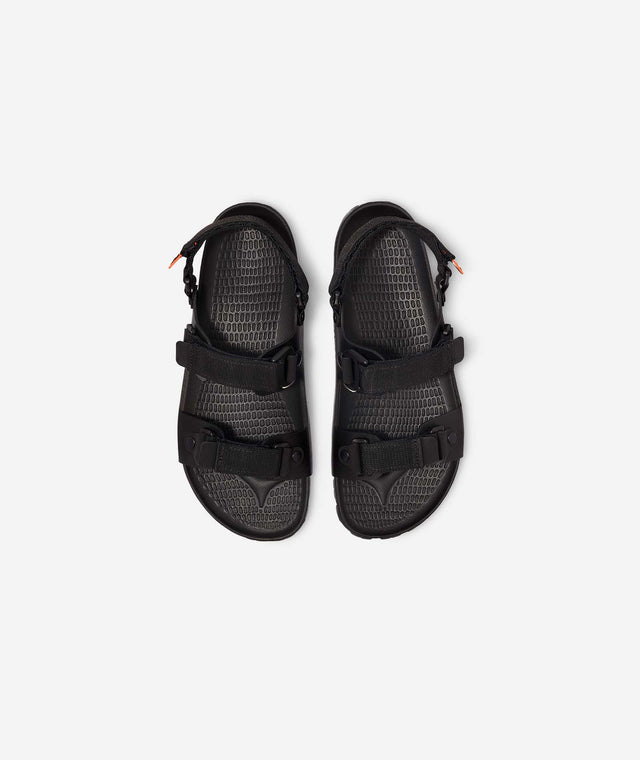 QUOC X RESTRAP Sandal - Black
