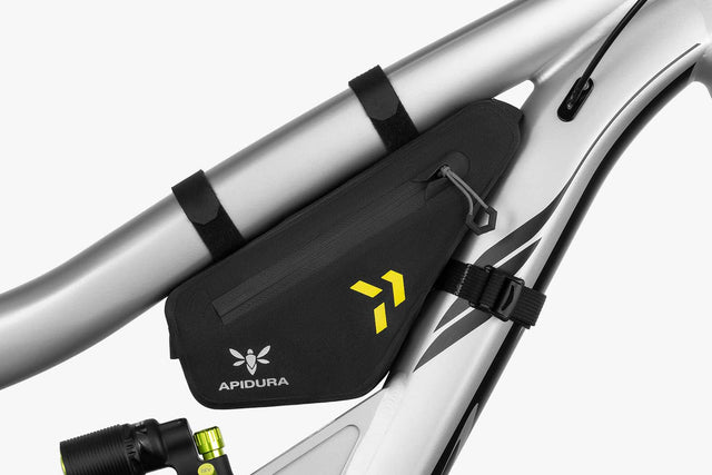 Apidura Backcountry Frame Pack (1L)