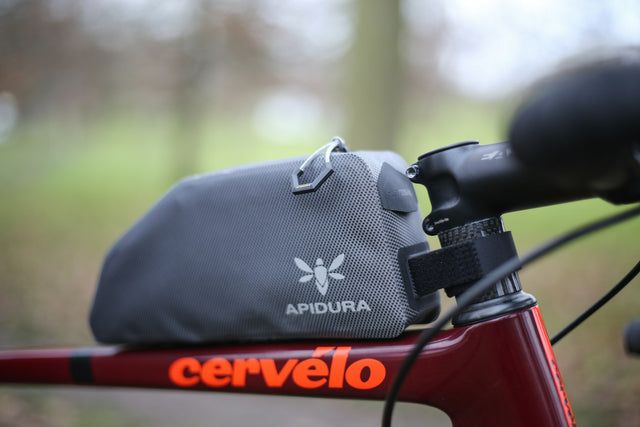 Apidura Expedition Bolt-on Top Tube Pack (1L)