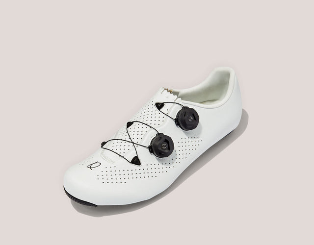 Mono II - White