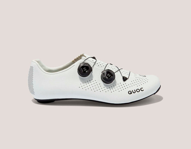 Mono II - White