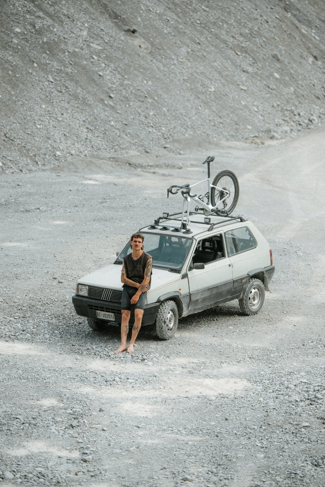 Edelsten RX on the roof of a Fiat Panda