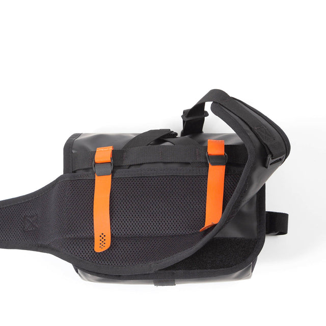 RESTRAP HIP POUCH