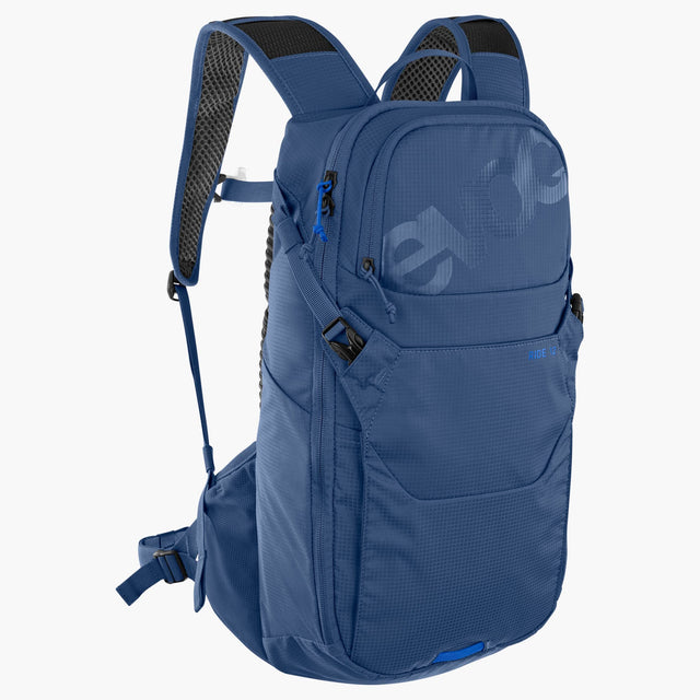 EVOC Ride 12 + Hydration Bladder 2