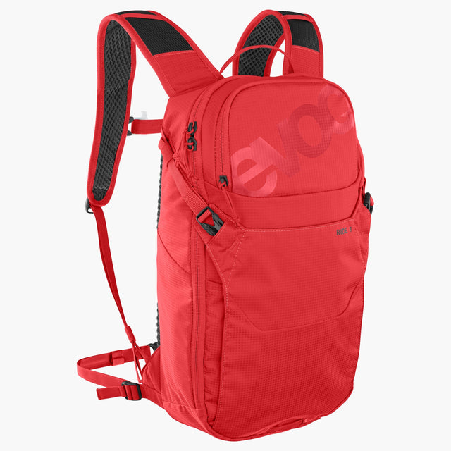 EVOC Ride 8 + Hydration Bladder 2