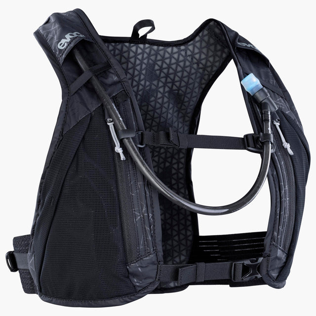EVOC Hydro Pro 6 + Hydration Bladder 1.5