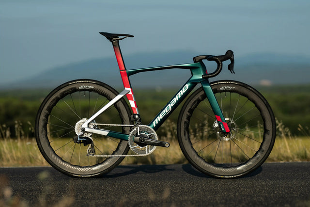 PULSE 00 SLR 2027
