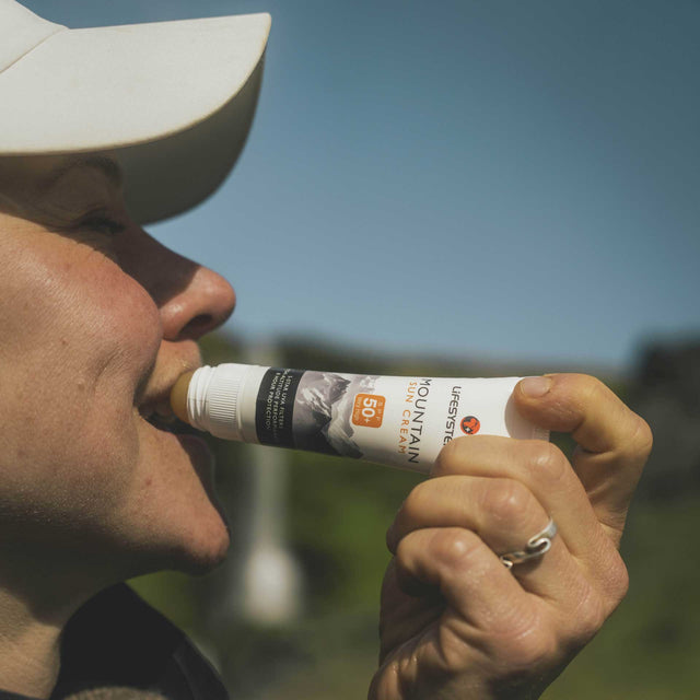 Lifesystems Mountain SPF50+ Sun Cream and Lip Combi Stick 20ml