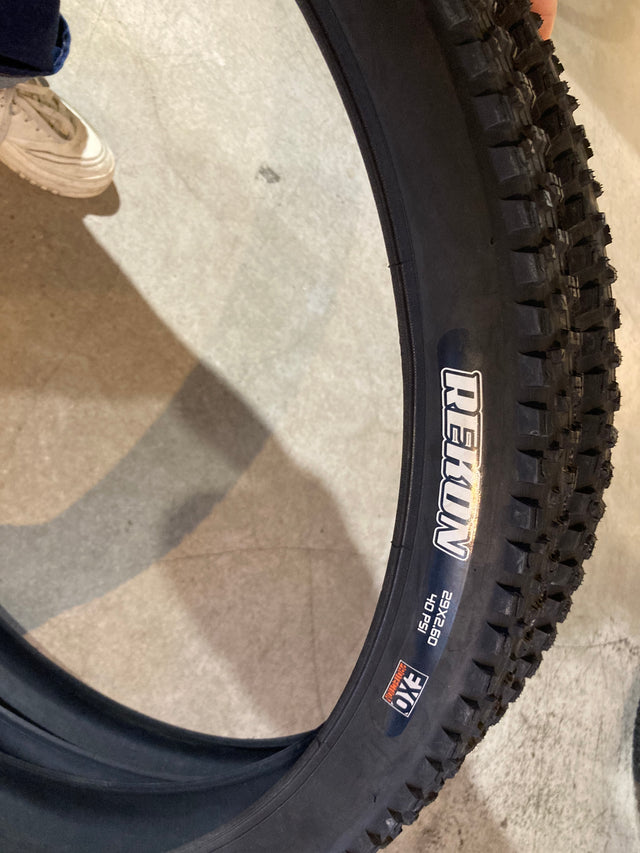 Maxxis Rekon MTB Tyres EXO Protection (Pair) - 29 x 2.60