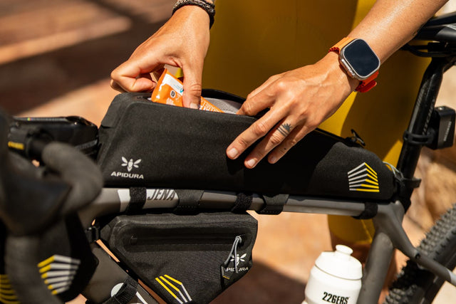 Apidura Racing Long Top Tube Pack (2L)