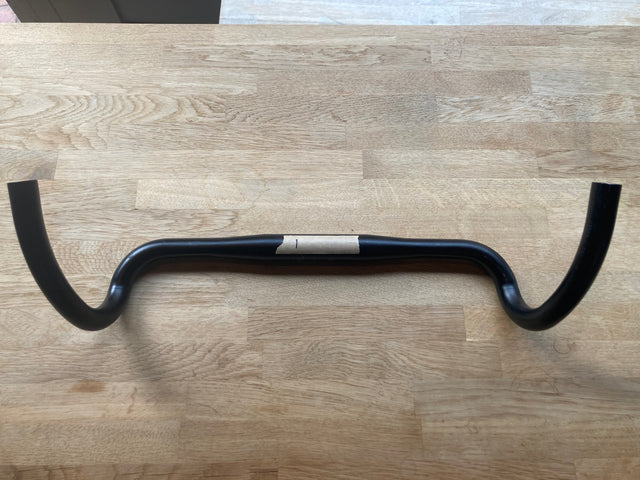 1. Cannondale Gravel Handlebar - Alloy - 440mm