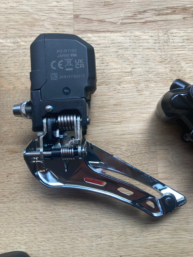 Shimano 105 Di2 Partial Groupset