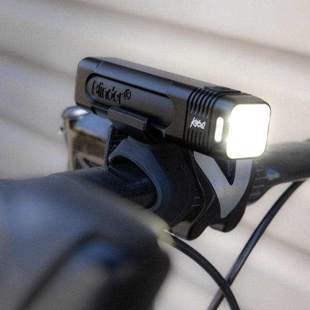 Knog Blinder Pro 1000 and Blinder Square Light Set