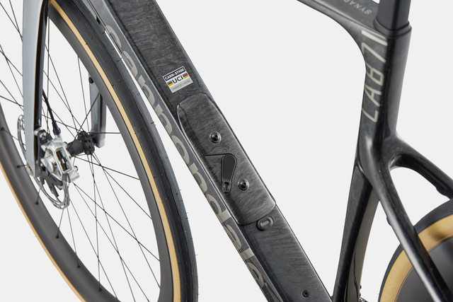 LAB71 Synapse Carbon Black Marble