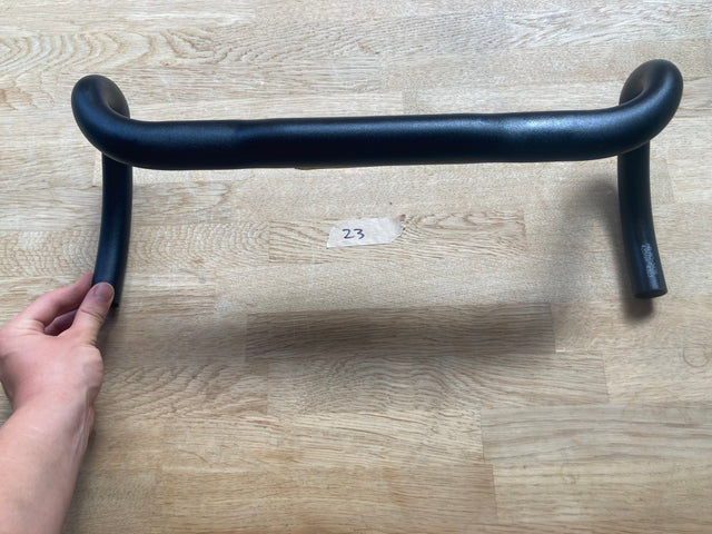 23. Vision TriMax Alloy Road Handlebars - 420mm