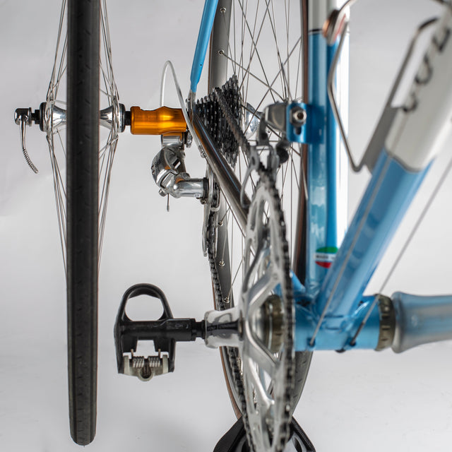 SeaSucker Hogg fitted to a bike