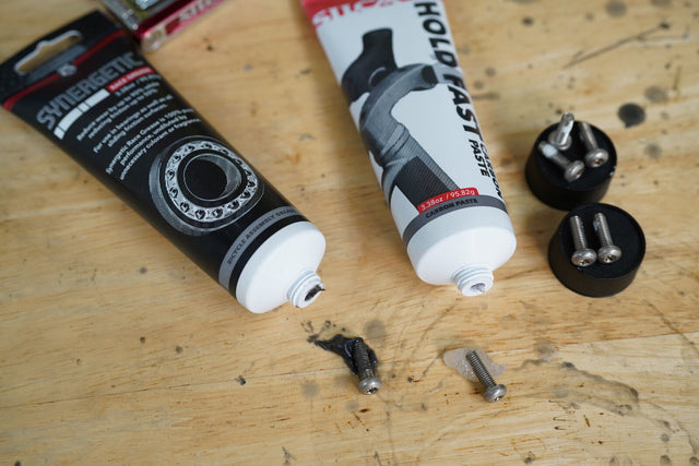 Silca Hold Fast Carbon Paste in use