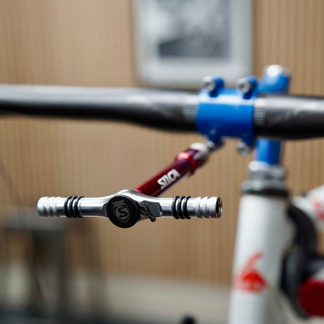 Silca T-Ratchet + Ti-Torque in use