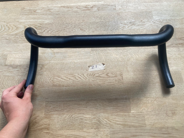 21. Vision TriMax Alloy Road Handlebars - 400mm