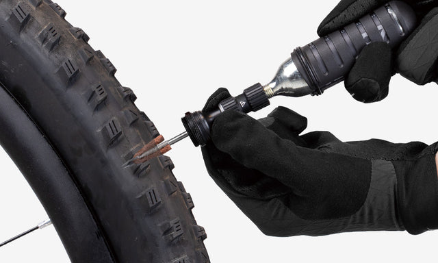 Topeak Nano AirBooster CO2 Inflator with 25g Cartridge