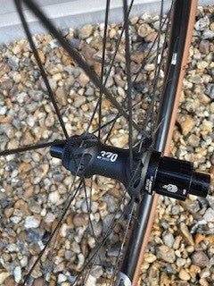 DT Swiss G 1800 SPLINE db 25 12/142 mm Shimano with Tyres (45-622)