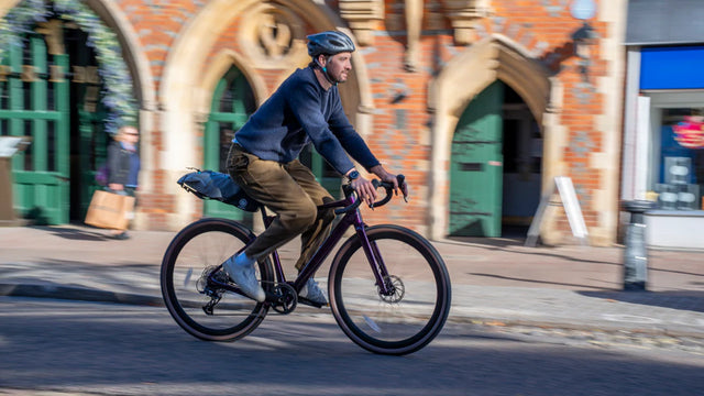 Estarli G700 Carbon eGravel