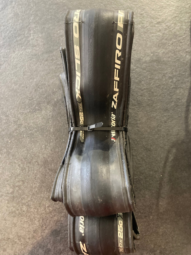 Used Vittoria Zaffiro Pro Tyres (Pair) - 700 x 25c