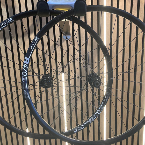 DT Swiss R470 Aluminium Road Wheel Set – thecyclecollective.cc