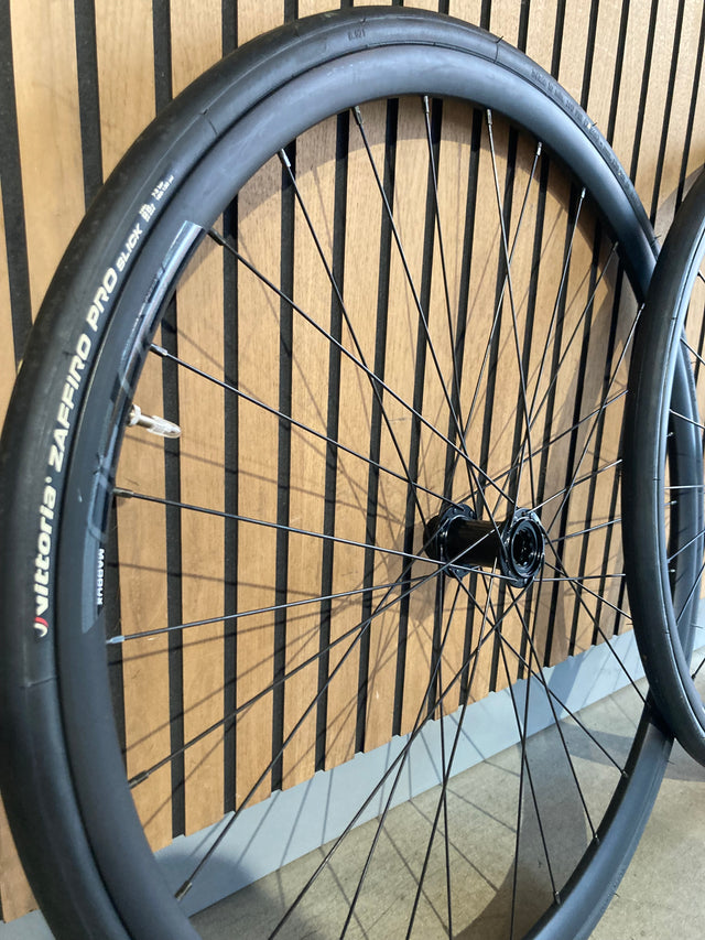 Maddux RD30 Alloy Road Wheels with Vittoria Zaffiro Pro Tyres - 700c