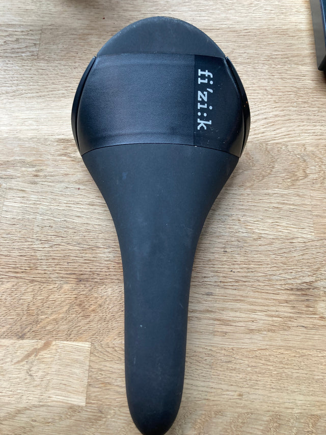 Fizik K:ium Carbon Road Saddle