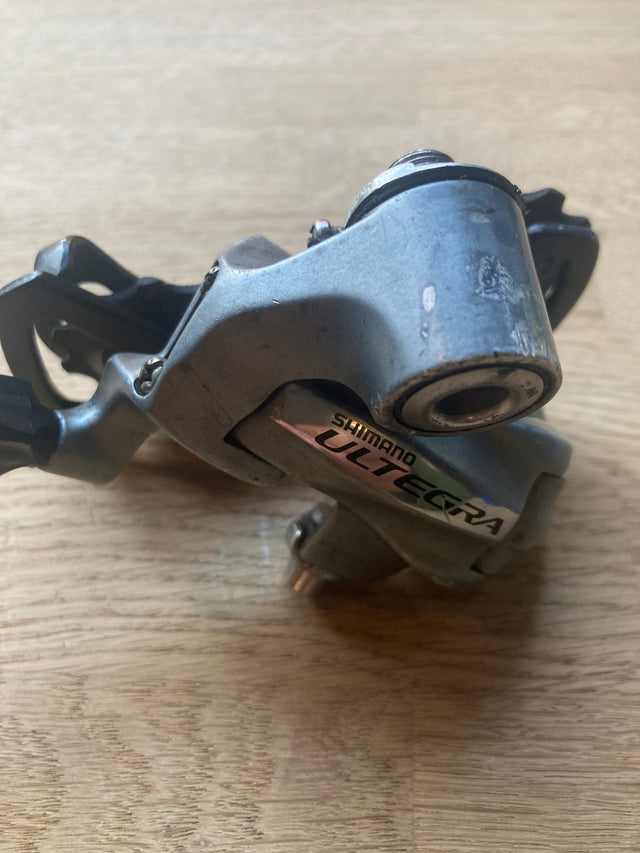 Shimano Ultegra RD-6700 10spd Rear Derailleur