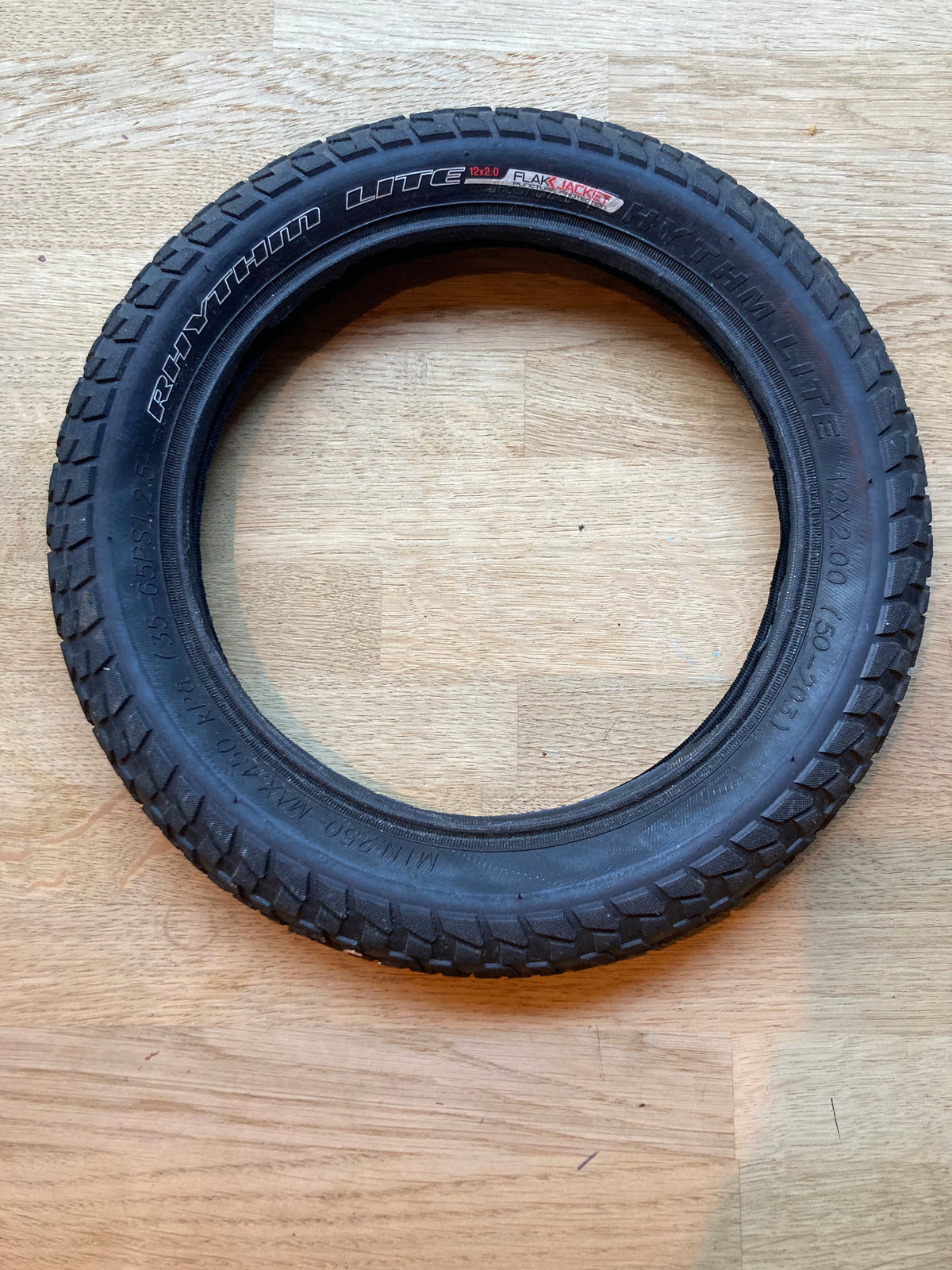Specialized Rhythm Lite 12x2.0 Bicycle Tyre