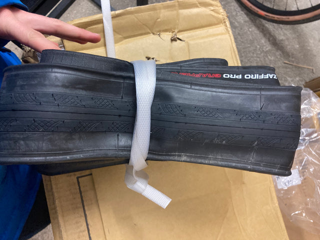 Vittoria Zaffiro Pro Tyres - 700x32c