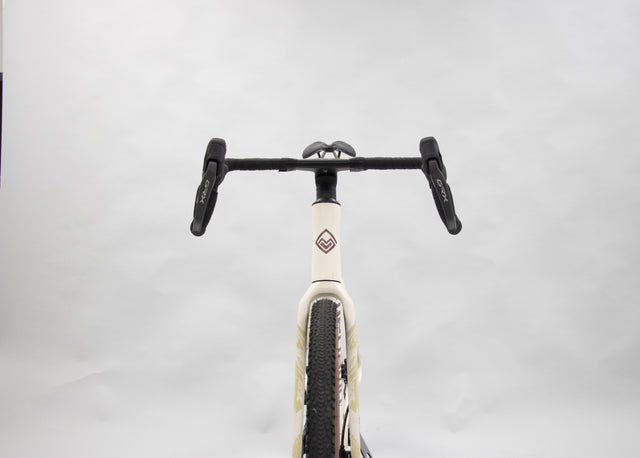 MEGAMO SILK GRAVEL RACE 01 SHIMANO GRX DI2 - MEDIUM