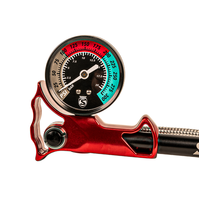 Silca Ultimate Shock Pump rotating gauge