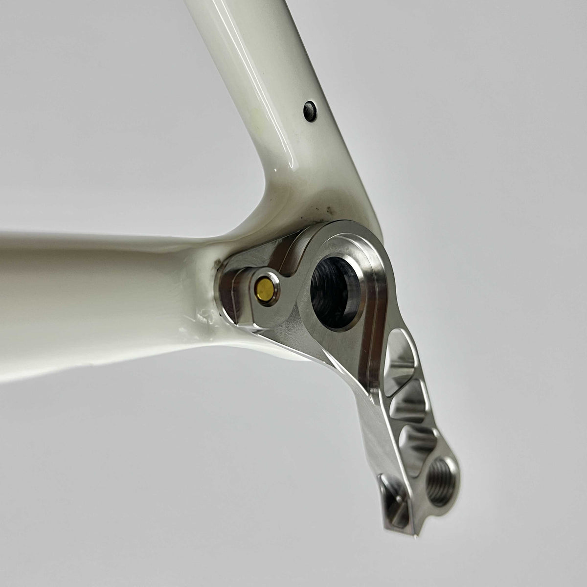 Sixweel Titanium Direct Mount RD Hanger for Specialized