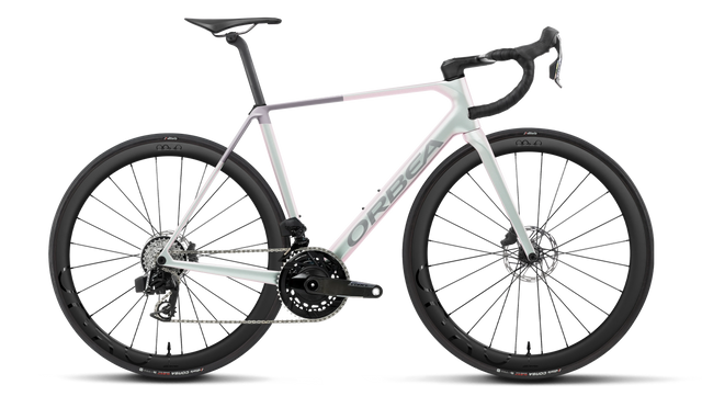 Orca M21eTEAM – Iris White (Gloss) - Lilac (Matt)