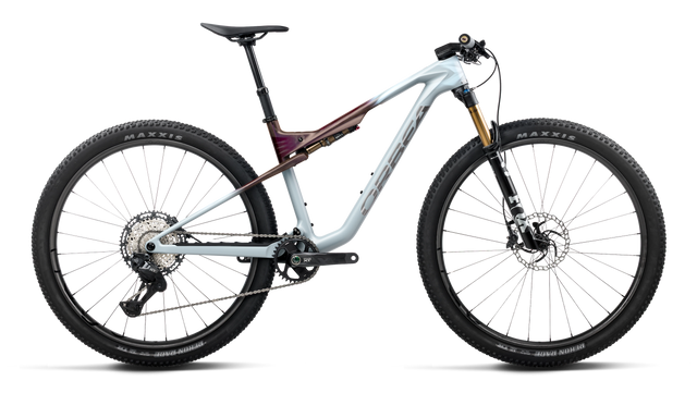 Oiz M10 – Frozen Concrete - Sunset Carbon View (Matt)