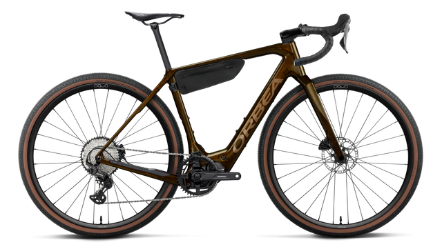 Denna M30 – Caramel C. View (Gloss) - Metallic Gold (Gloss)
