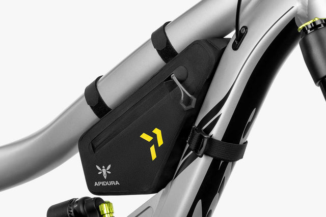 Apidura Backcountry Frame Pack (1L)