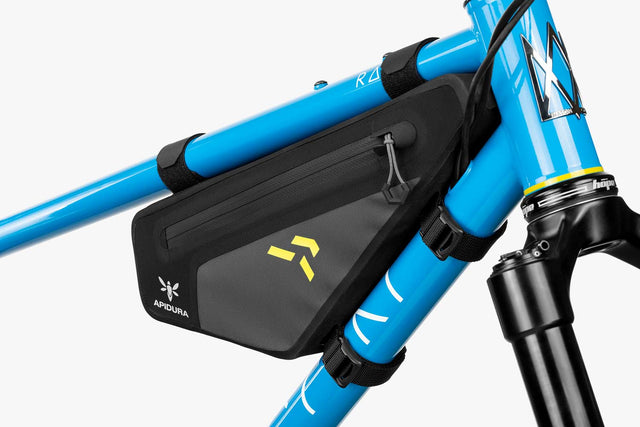 Apidura Backcountry Frame Pack (2L)